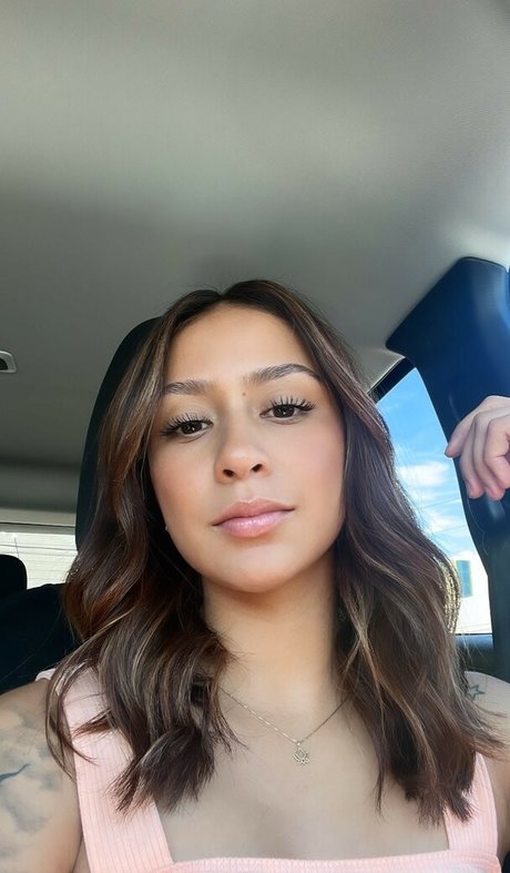 mature wife onlyfans exclusive photos