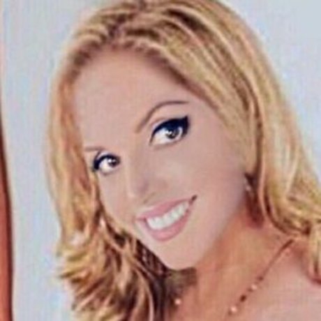 Barbie Howell model photos