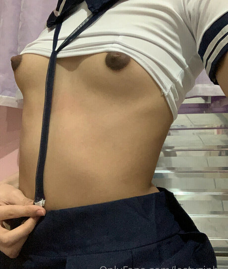 Lostyzinha perfect star image