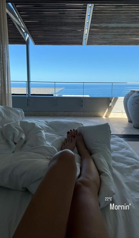 izemmania nude pornstar gallery