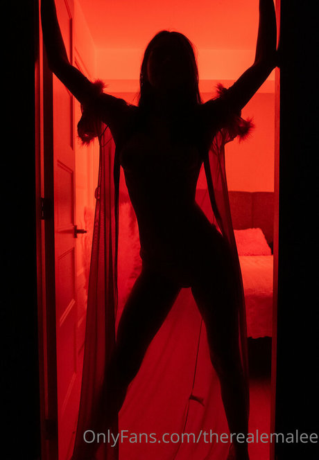 therealemalee star adult img