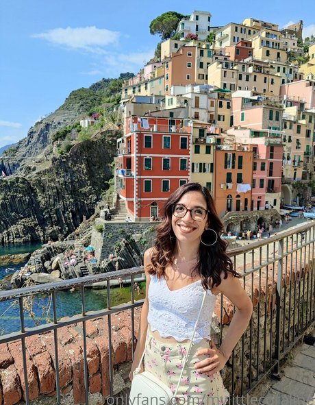 mylittlecoraline adult model galleries