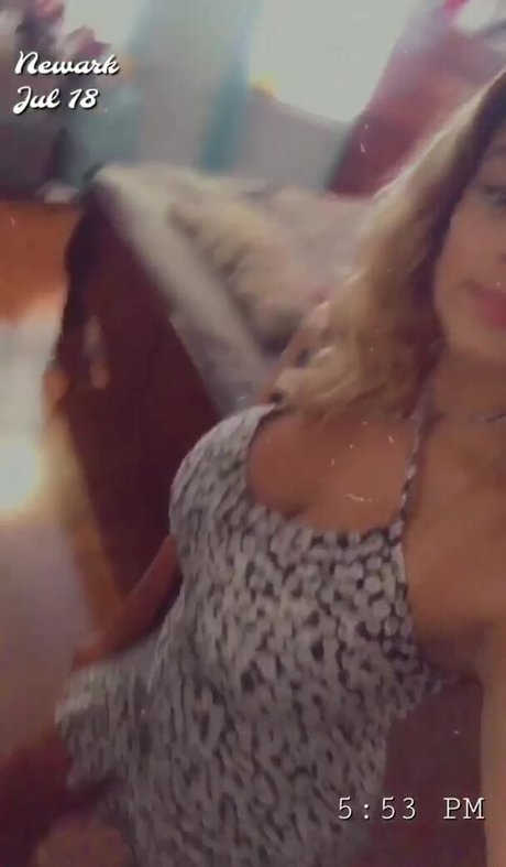 Leslie Sanchez star beautiful gallery