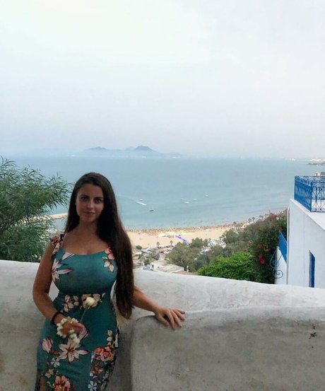 grandma onlyfans hd photo