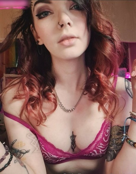 Louise Julie erotic actress gallery