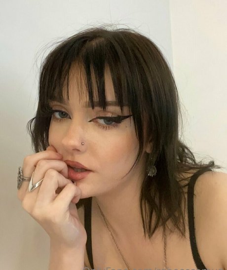 rebecccamua free model archive