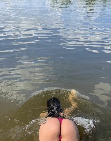 Claudia Vale xxx actress photo