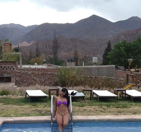 Marily Soares model art pictures