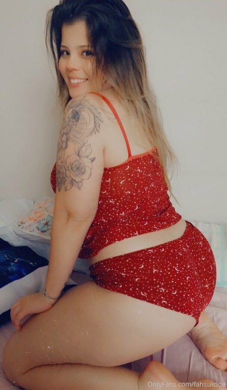 Fah Suicide nudes model picture