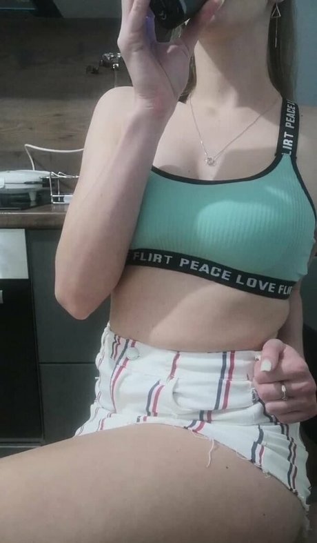 shy bunny_ sexy actress photo