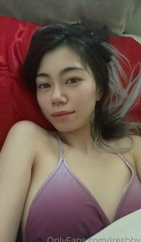 iresbby pretty actress archive