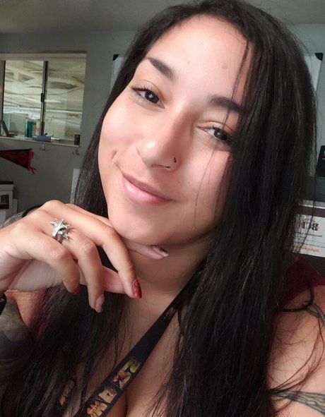 thick latina milf onlyfans xxx images