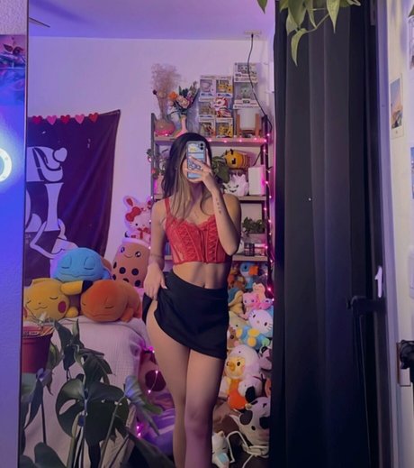 Derpdream model porn picture