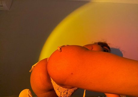 bvncaaa hot actress photos