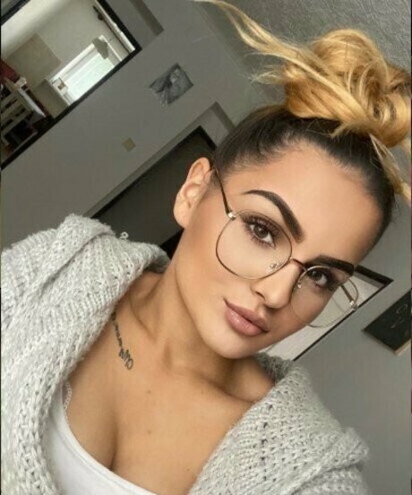 lindanew art pornstar photo