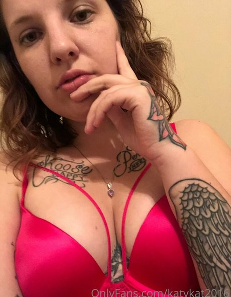katykat2016 naked model images