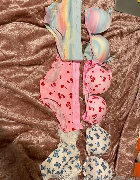 daniellaclaire exclusive pornstar pics