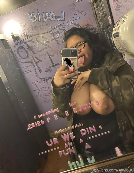 pretty pussy onlyfans exclusive image