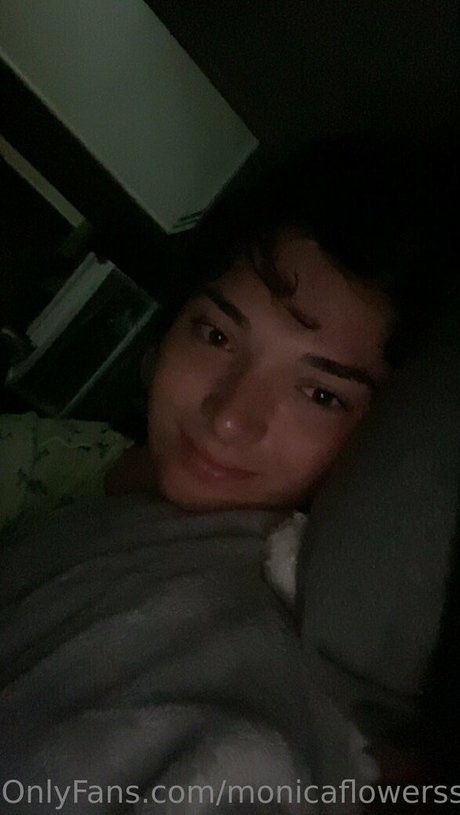 monicaflowerss hot pornstar archive