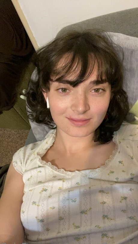 monicaflowerss star best photo