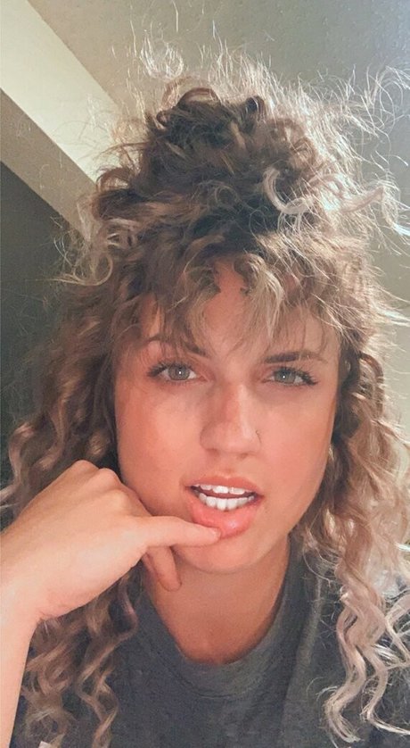 Nicholemhoward pornstar sex img