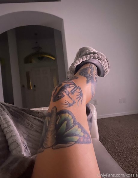 xoasia naked actress pics