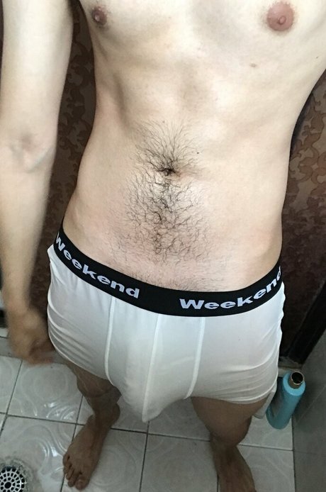 brunosaints_ pornographic model pic