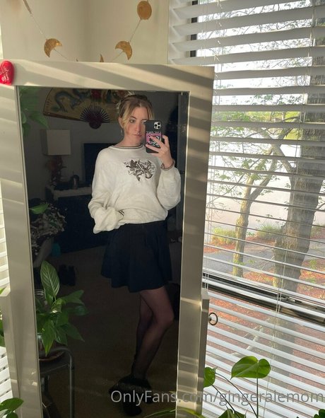 gingeralemom star nude photo