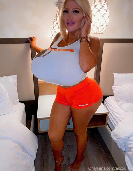 allegracolesworld adult star photos