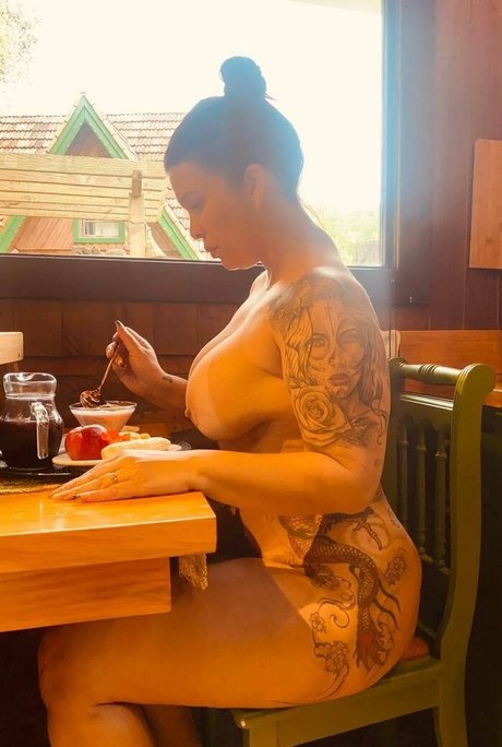 Xenia Machado sexy star pic