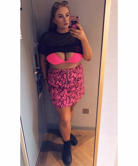 Lucy Whittingham beautiful pornstar archive