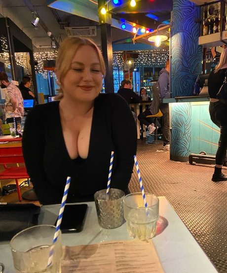 Lucy Whittingham Profile Photo