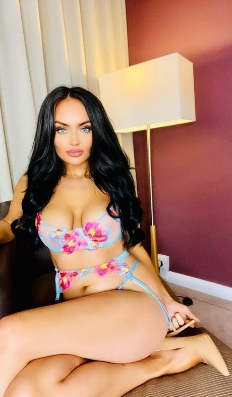 clarajanex porn model pic