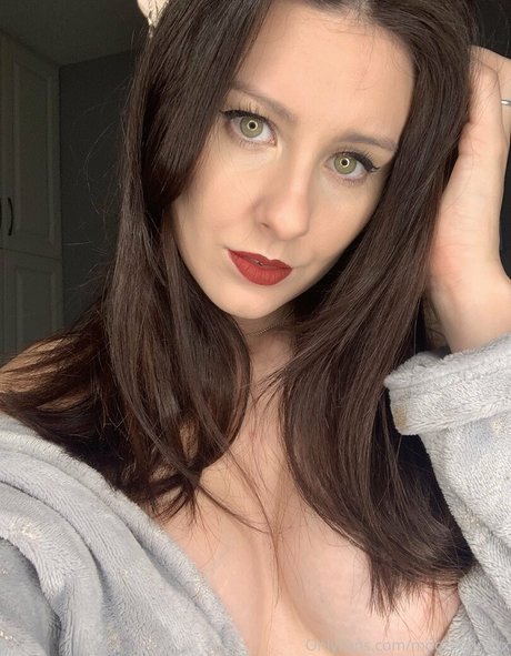 mooreerinxxx nice pornstar archive