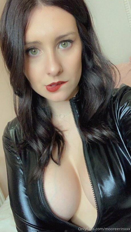 mooreerinxxx pornstar nudes photo
