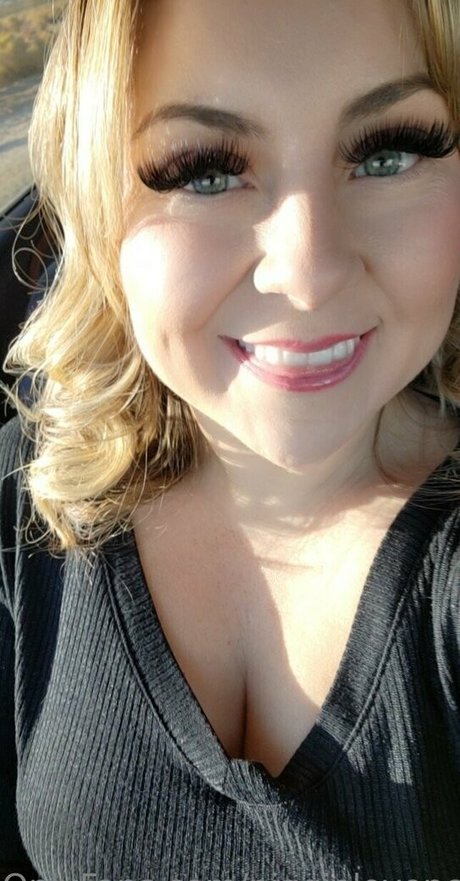 piggielovencock hot star pictures