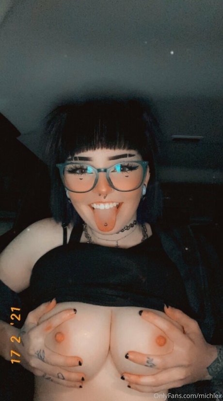 biggtittygothgirl star free images