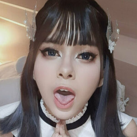 peachykellie pornstar art gallery