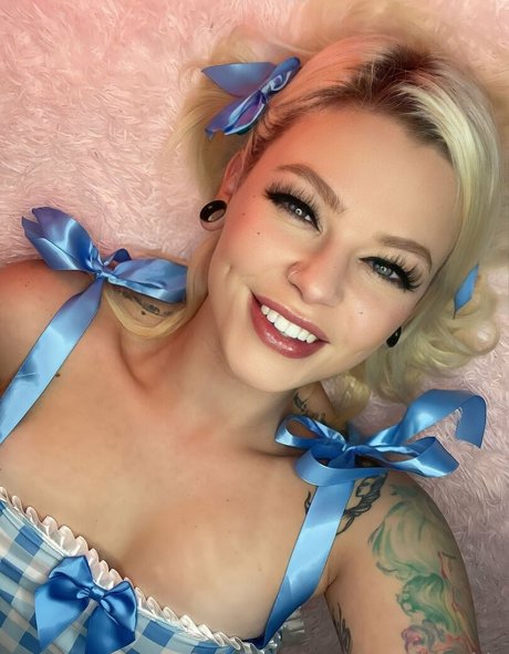 qveennokia beautiful actress gallery