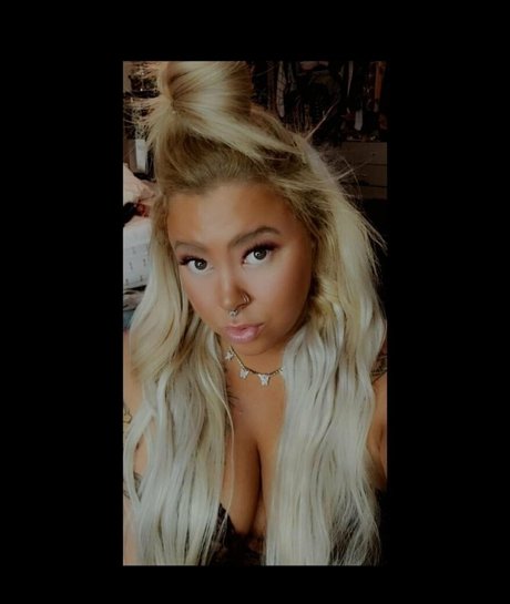 kokokeeks pornstar exclusive pics