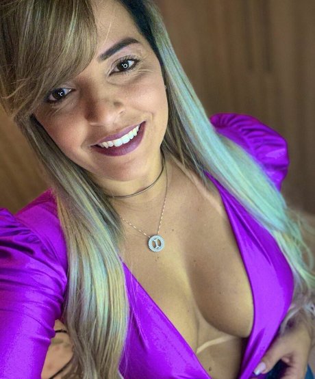 IzabelaPaiva pornstar nice img