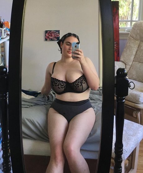 Alida Roos nice star picture