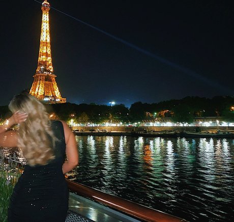 Helayna Birkett star porn photo