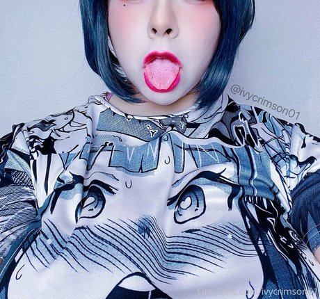 Ivy crimson01 model top pictures