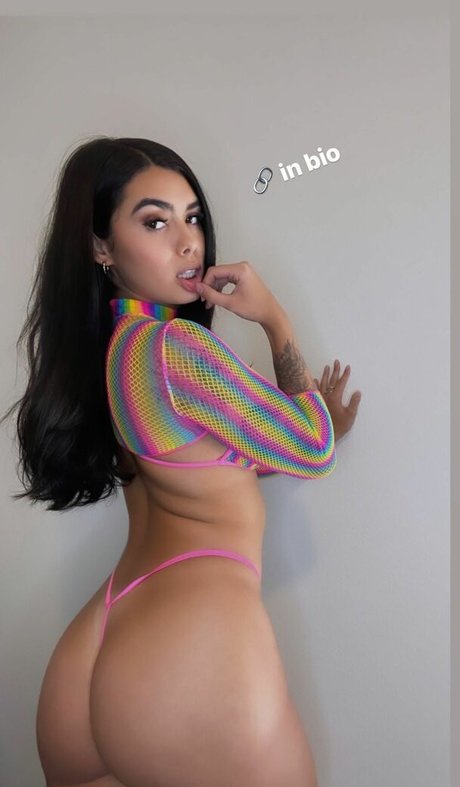 Jazmin Bertrand star best images