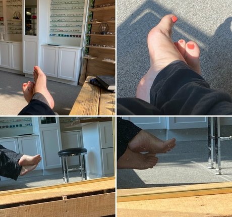 hairy pregnant onlyfans top gallery