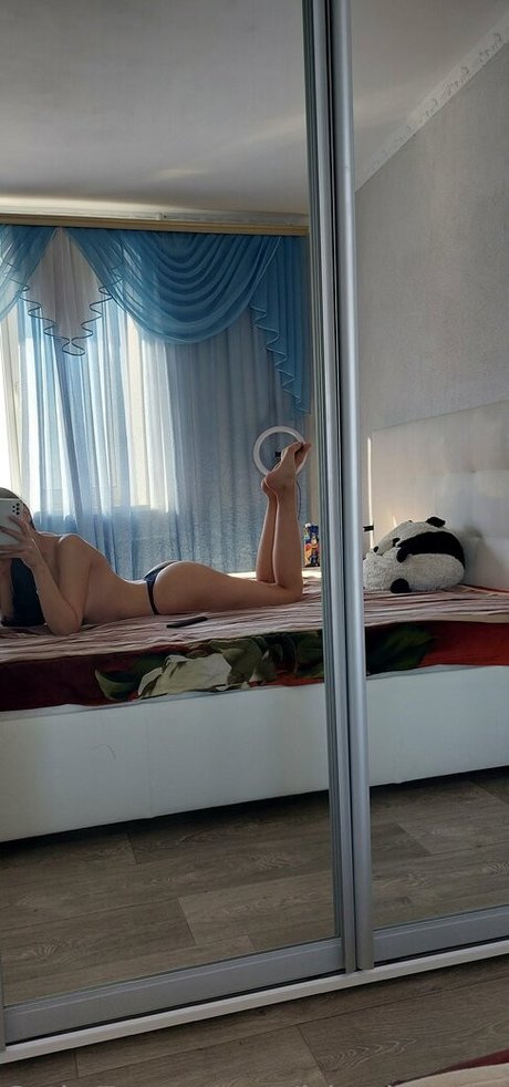 black caaat nudes model gallery