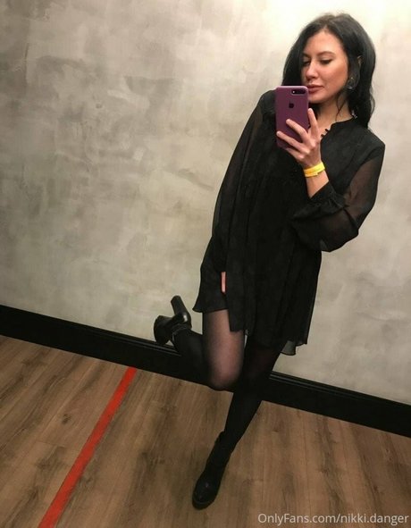 Nikki Danger model sex pics