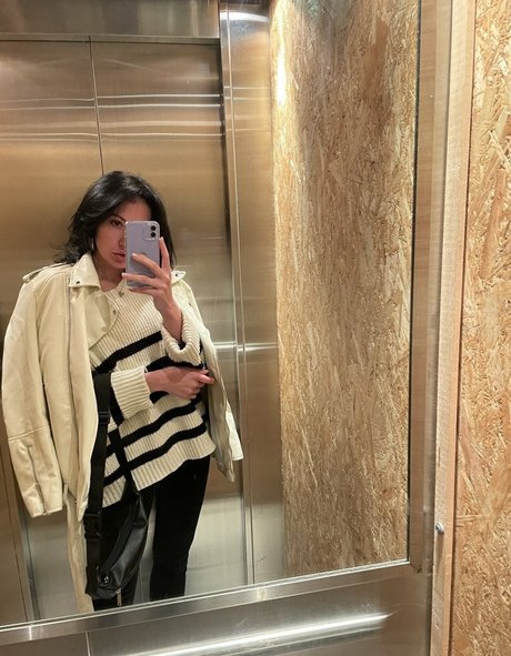 Nikki Danger naked model pics