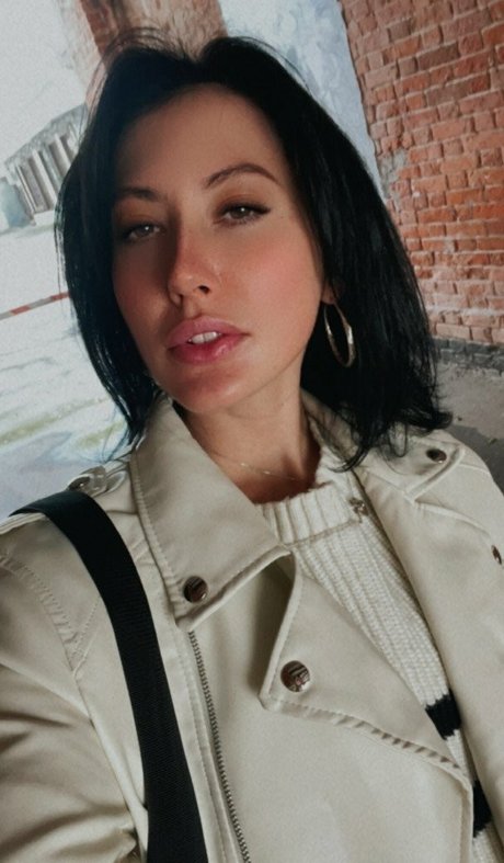 Nikki Danger star naked img